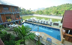 Golden Hill Bungalows 2*